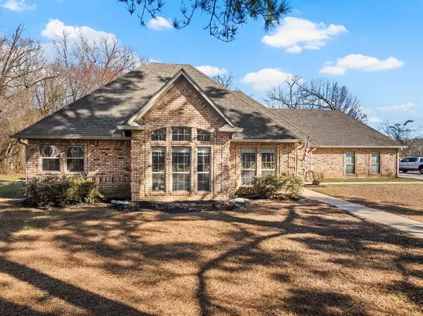 75 Private Road 4208, Mount Pleasant, TX 75455