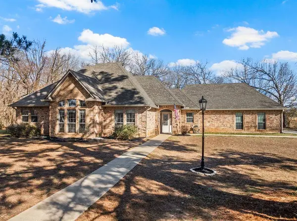 75 Private Road 4208, Mount Pleasant, TX 75455