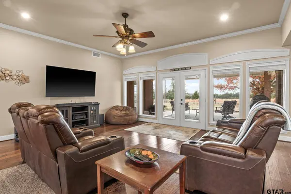 3673 County Road 4550, Mount Pleasant, TX 75455