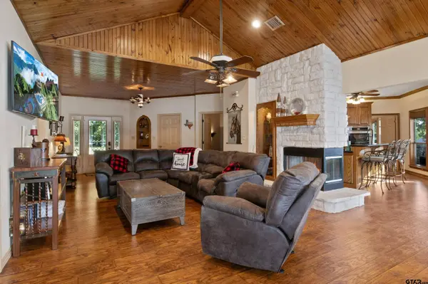 385 County Road 2610, Pittsburg, TX 75686