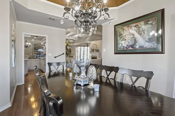 912 Fleming Drive, Mount Pleasant, TX 75455