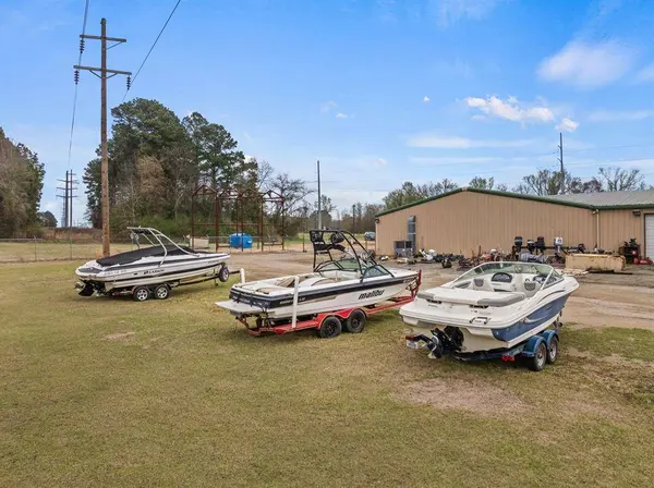 1081 Loop 179, Pittsburg, TX 75686