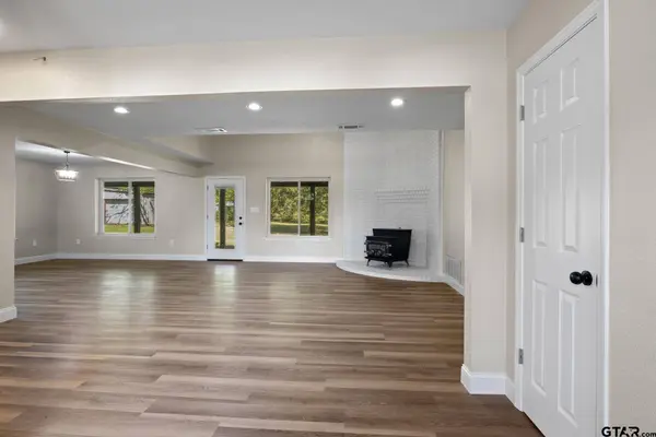 366 County Road 1740, Mt Pleasant, TX 75455