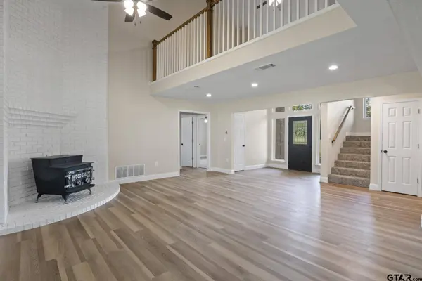 366 County Road 1740, Mt Pleasant, TX 75455