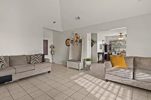 2927 Old Paris Road, Mount Pleasant, TX 75455