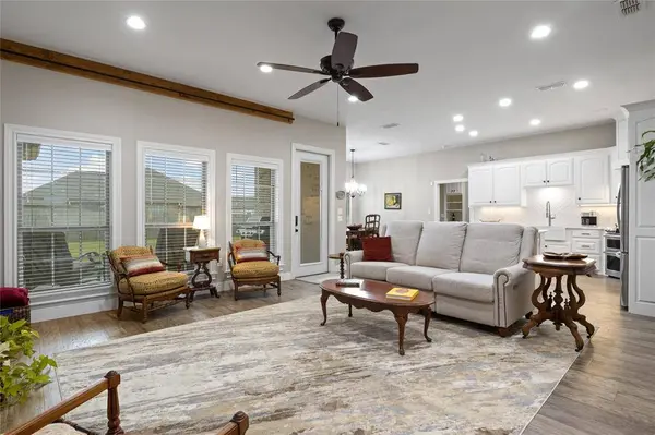 1000 Stone Bridge, Mount Pleasant, TX 75455