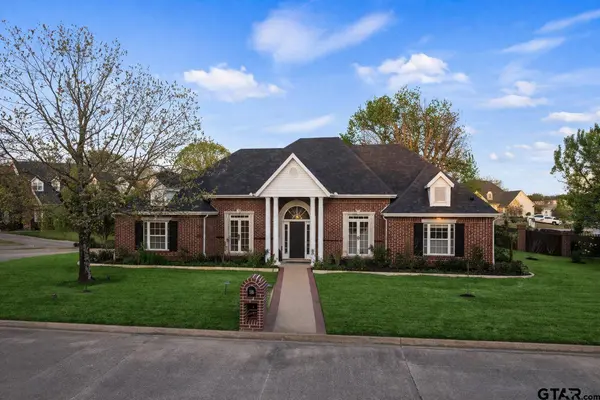 101 Gleneagles Dr, Mt Pleasant, TX 75455