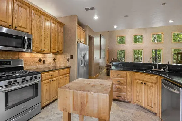 601 FM 3007, Mount Vernon, TX 75455