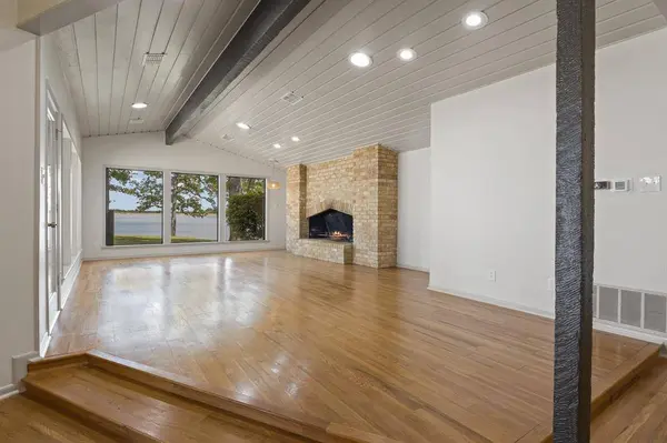 360 County Road 2136, Pittsburg, TX 75686