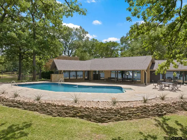 360 County Road 2136, Pittsburg, TX 75686