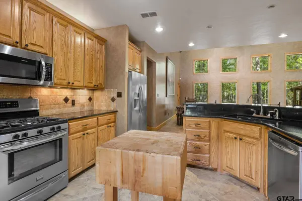 601 FM 3007, Mt Pleasant, TX 75455