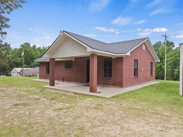 7479 County Road 1200, Mount Pleasant, TX 75455
