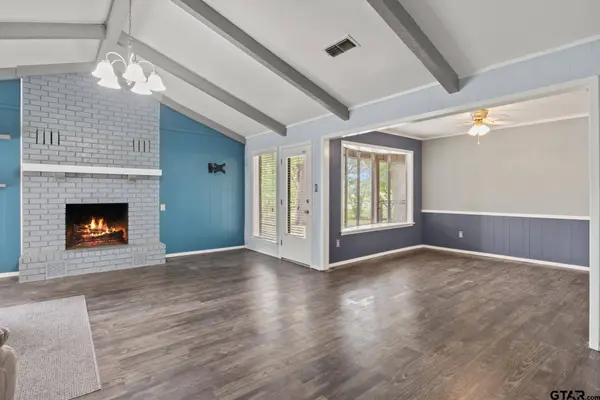 4006 Mark Lane, Mt Pleasant, TX 75455