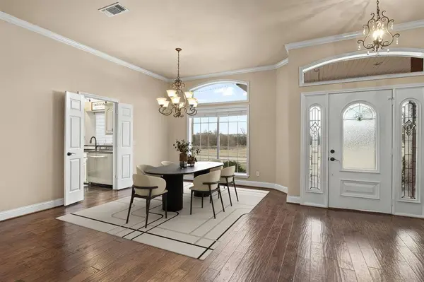 3673 County Road 4550, Mount Pleasant, TX 75455