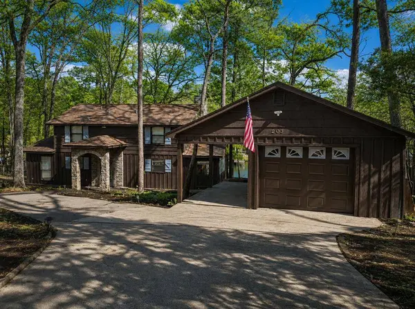 203 King Laurence, Scroggins, TX 75480