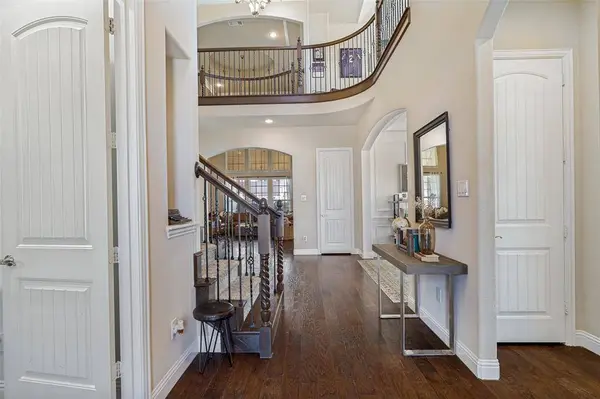 1212 Karsten Ridge Pass, Gunter, TX 75058