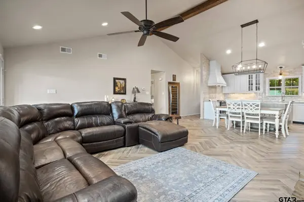 387 County Road 2940, Pittsburg, TX 75686