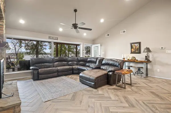 387 County Road 2940, Pittsburg, TX 75686