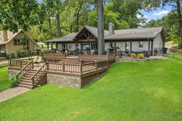 387 County Road 2940, Pittsburg, TX 75686