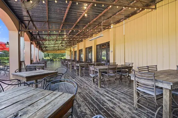 658 County Road 1334, Pittsburg, TX 75686