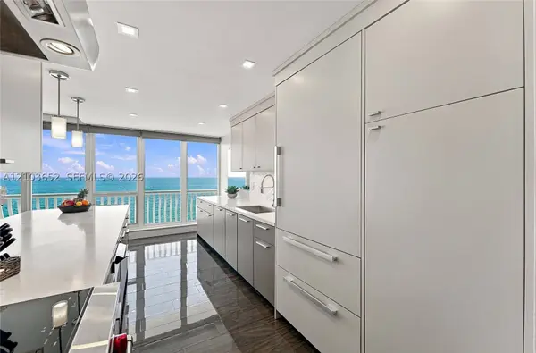 4020 Galt Ocean Dr #911 & 909, Fort Lauderdale, FL 33308