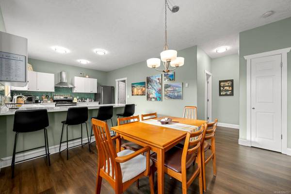 531 Anderton Rd ##A, Comox, BC V9M 2J1