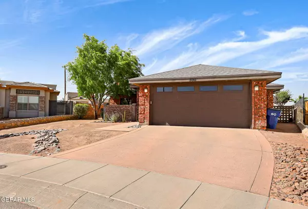 3061 SNOWY POINT DR, El Paso, TX 79938