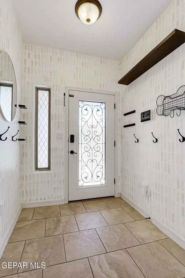 14905 HUNTERS GROVE AVE, El Paso, TX 79938