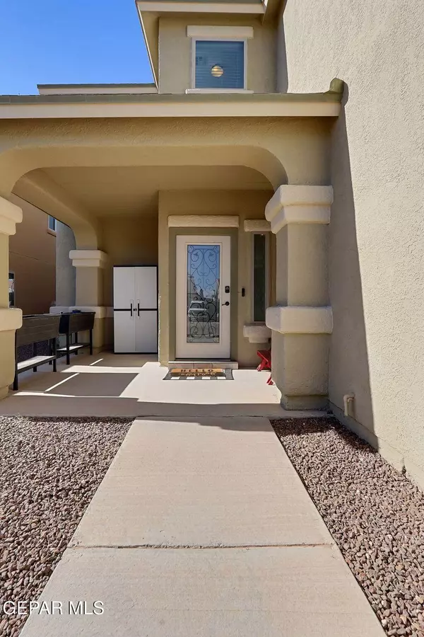 14905 HUNTERS GROVE AVE, El Paso, TX 79938