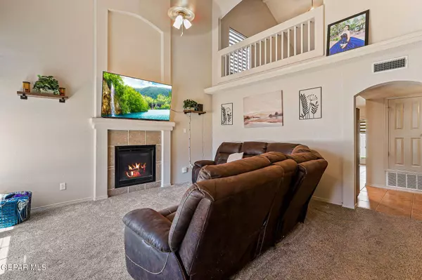 4757 JOSEPH RODRIGUEZ DR, El Paso, TX 79938