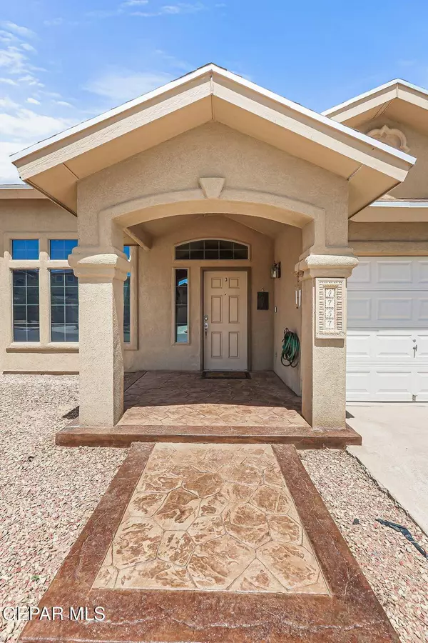 4757 JOSEPH RODRIGUEZ DR, El Paso, TX 79938