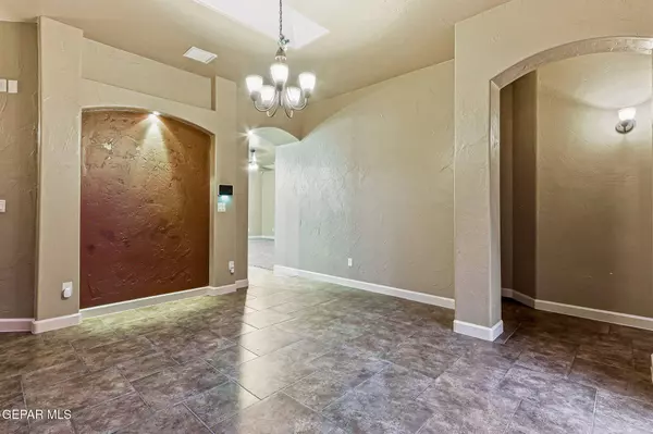 14269 Hunter Creek DR, El Paso, TX 79938