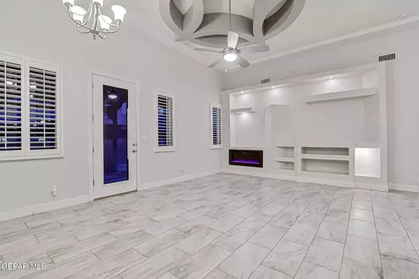 12312 DESERT PINE AVE, El Paso, TX 79938