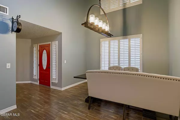 1268 A L GILL DR, El Paso, TX 79936