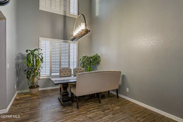 1268 A L GILL DR, El Paso, TX 79936