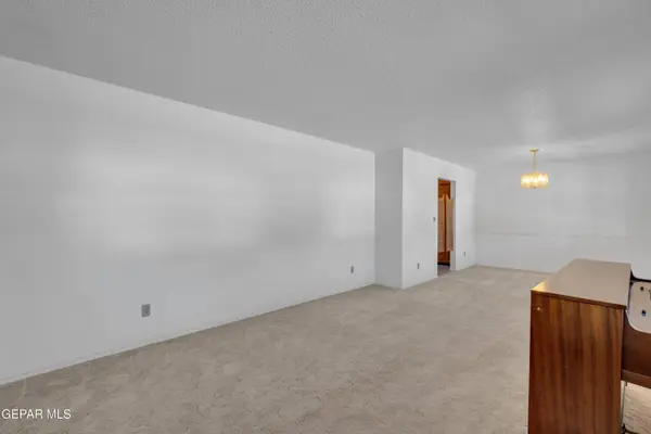 9108 COSMOS AVE, El Paso, TX 79925