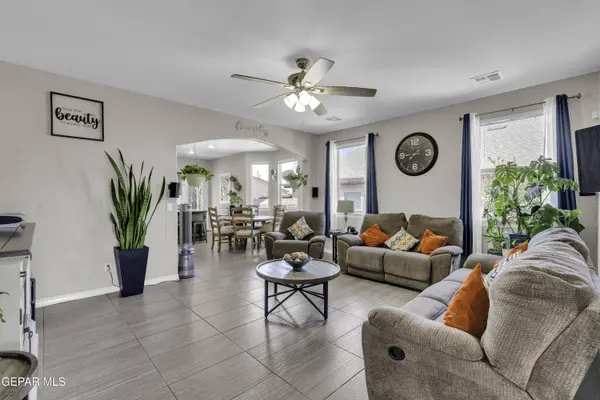 12614 MARK TWAIN AVE, El Paso, TX 79928