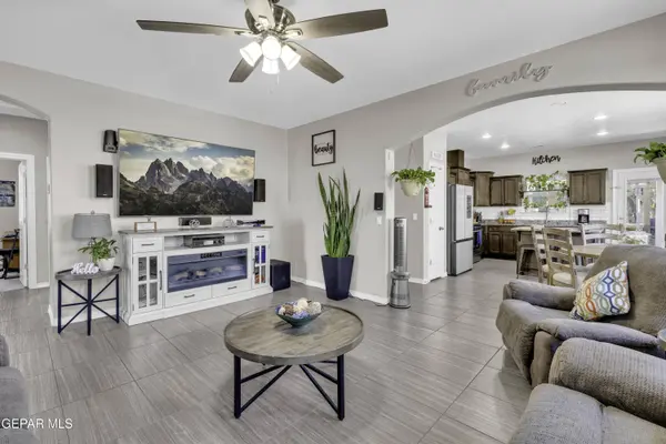 12614 MARK TWAIN AVE, El Paso, TX 79928