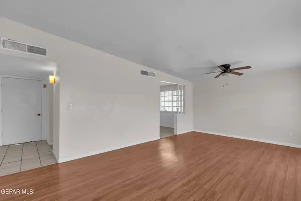 944 MALLETT ST, El Paso, TX 79907