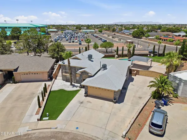 12004 PUEBLO LAGUNA DR, El Paso, TX 79936