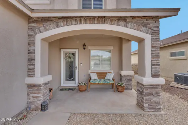 3845 LOMA ADRIANA, El Paso, TX 79938