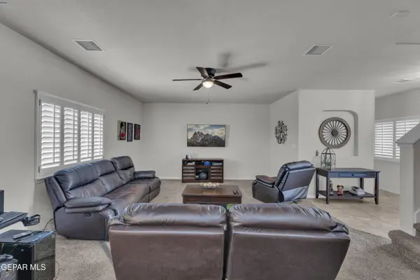 3845 LOMA ADRIANA, El Paso, TX 79938