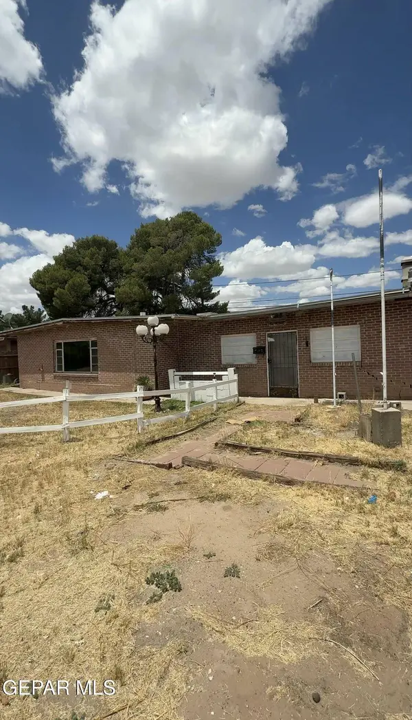 128 MANOR PL, El Paso, TX 79915