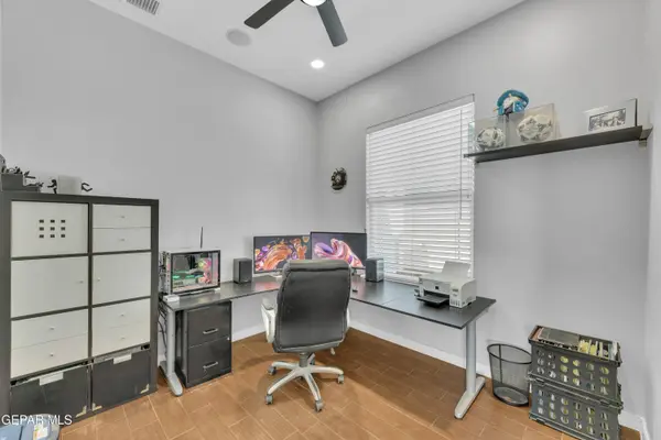 331 EMERALD RISE DR, Horizon City, TX 79928