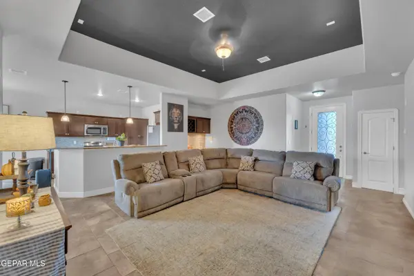 1173 LAJITAS PL, El Paso, TX 79928
