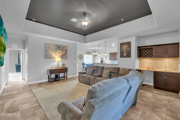 1173 LAJITAS PL, El Paso, TX 79928
