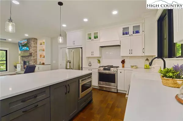 1291 George Hayes RD, Boone, NC 28607