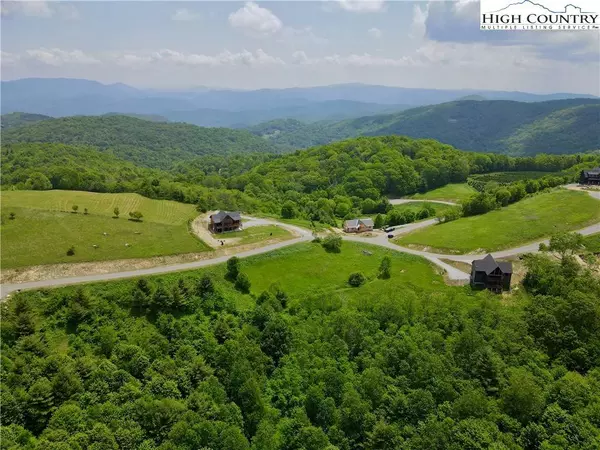 TBD Sky Rock TRL, Banner Elk, NC 28604