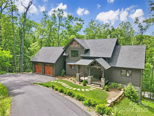 1736 Twin Rivers DR, Boone, NC 28607