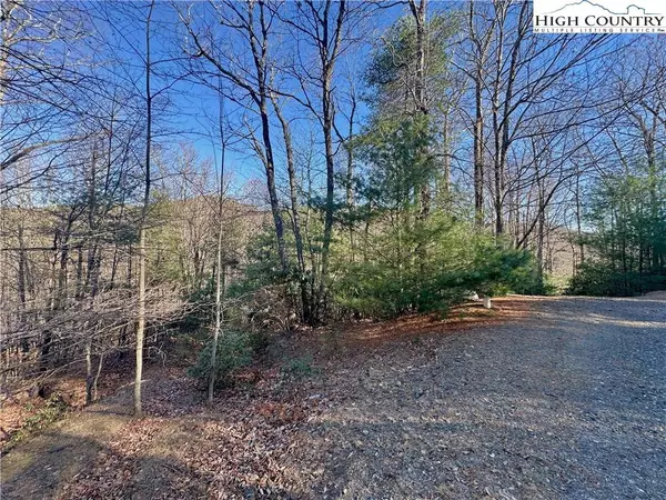 TBD Moon Beam LN, Deep Gap, NC 28618